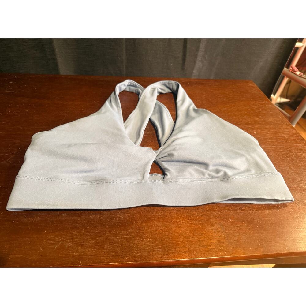 Fabletics Oasis Twist Sports Bra - Faded blue size XL